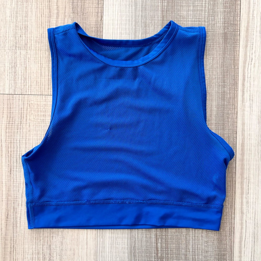 Nike - Mesh Crop Top